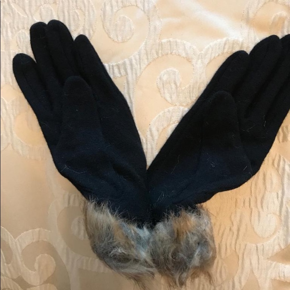 Black Gloves
